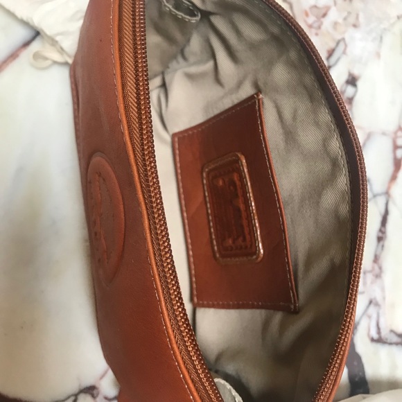 NWT CLAVA LEATHER ZIPPER POUCH W/ DRAWSTRING BAG🎁 - Picture 6 of 8